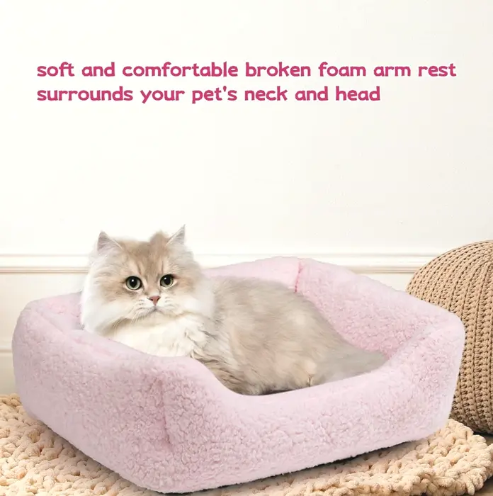 Hollypet's Self-Warming Sherpa Pet Cushion for Small Animals